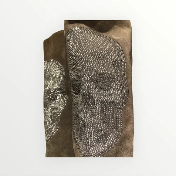 Mimosa Suede Knee-High Boots | Gothic Skull Accent | Italy 🇮🇹 - Picture 3 of 9